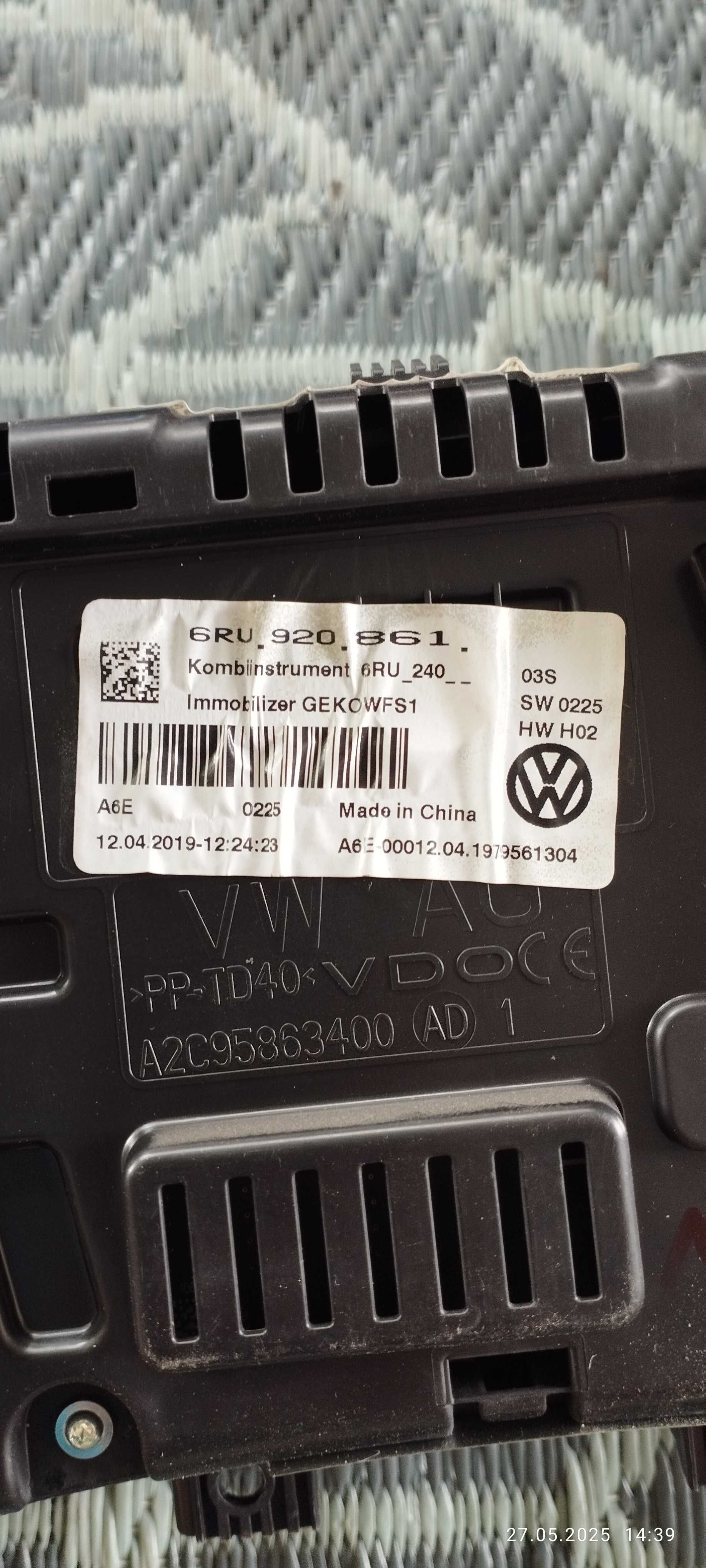 Спидометр volkswagen polo sedan