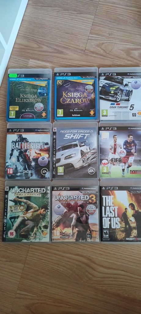 Konsola PlayStation 3 Super Slim + Gry i Move