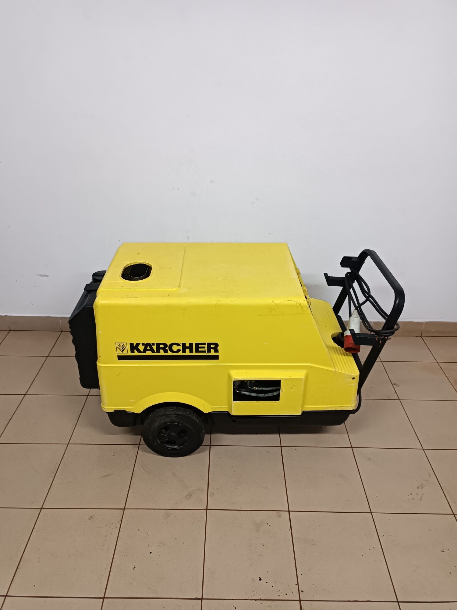 Profesjonalna Myjak Karcher HDS 610