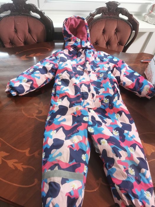 Kombinezon zimowy rozm 122