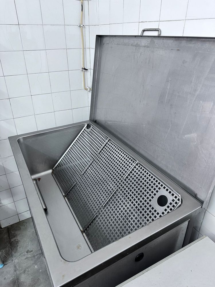 Demolhador de bacalhau com 166l de capacidade - com pouco uso