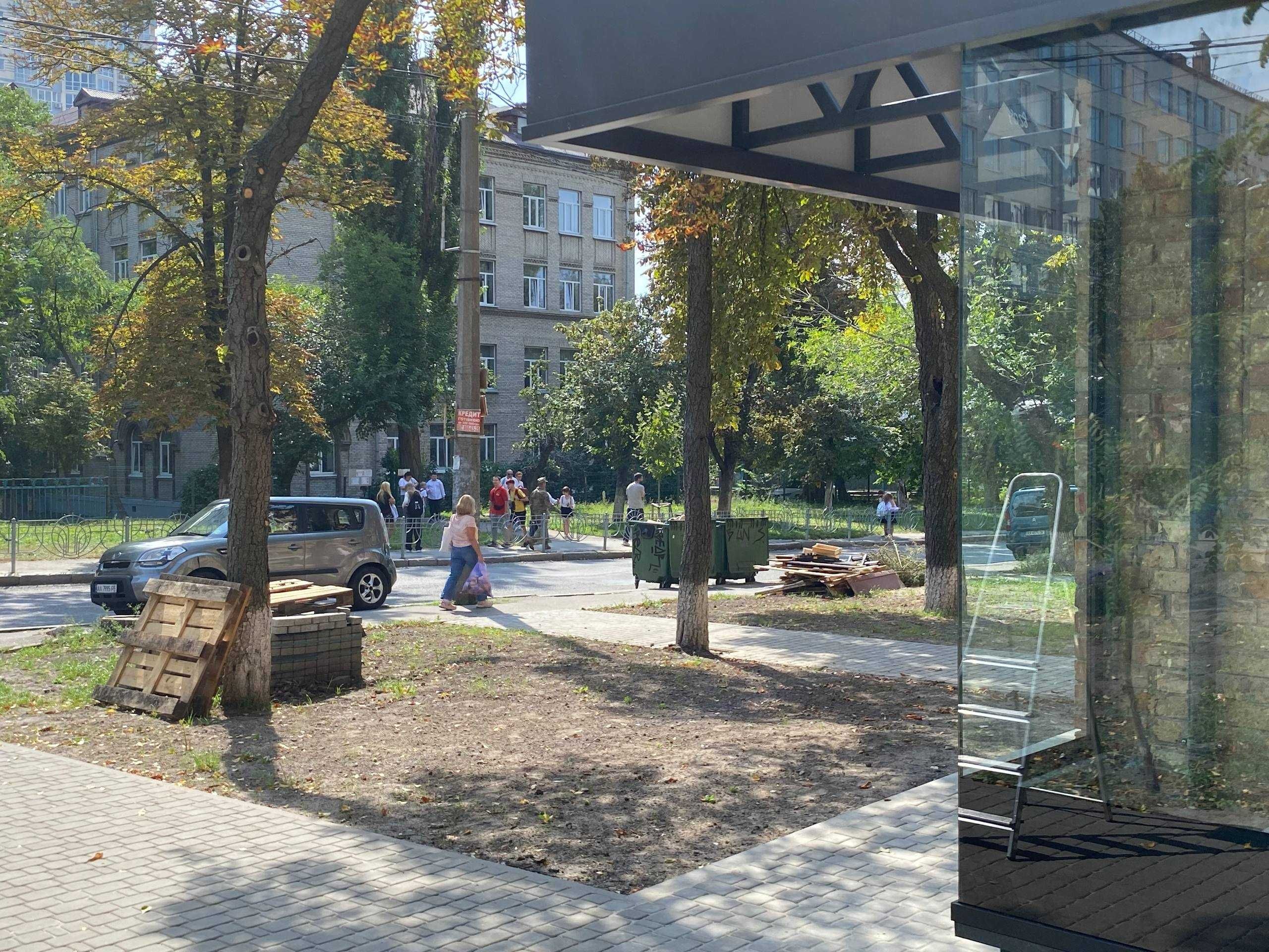 Комерційне приміщення, Антоновича, Володимирський ринок, без %