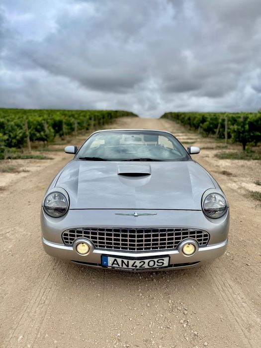 Ford Thunderbird