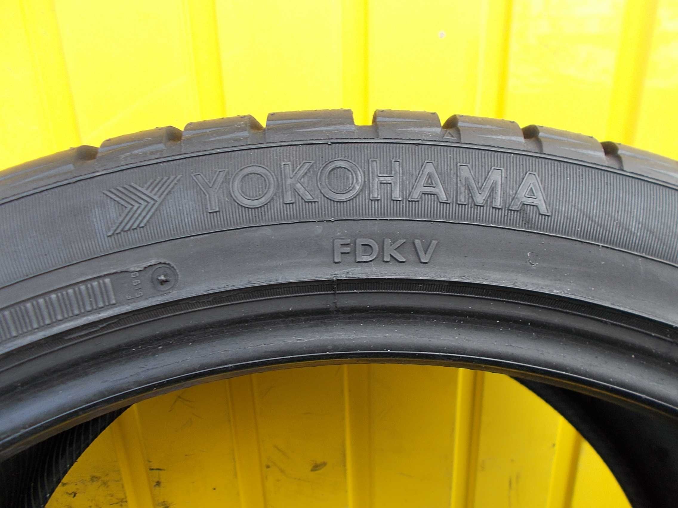 Opony zimowe 2x 265/40R21 , 2x 295/35R21 Yokohama