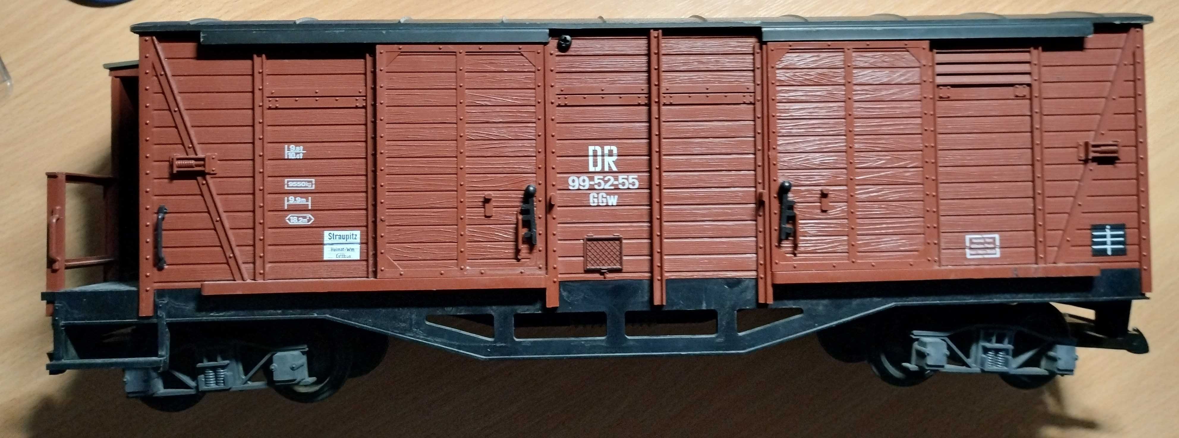 Wagon towarowy kolei wąskotorowej LGB 4063