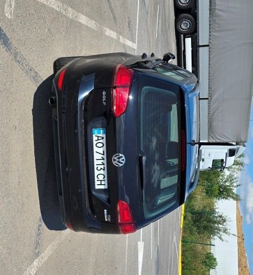 Фольксваген Гольф 2015 року