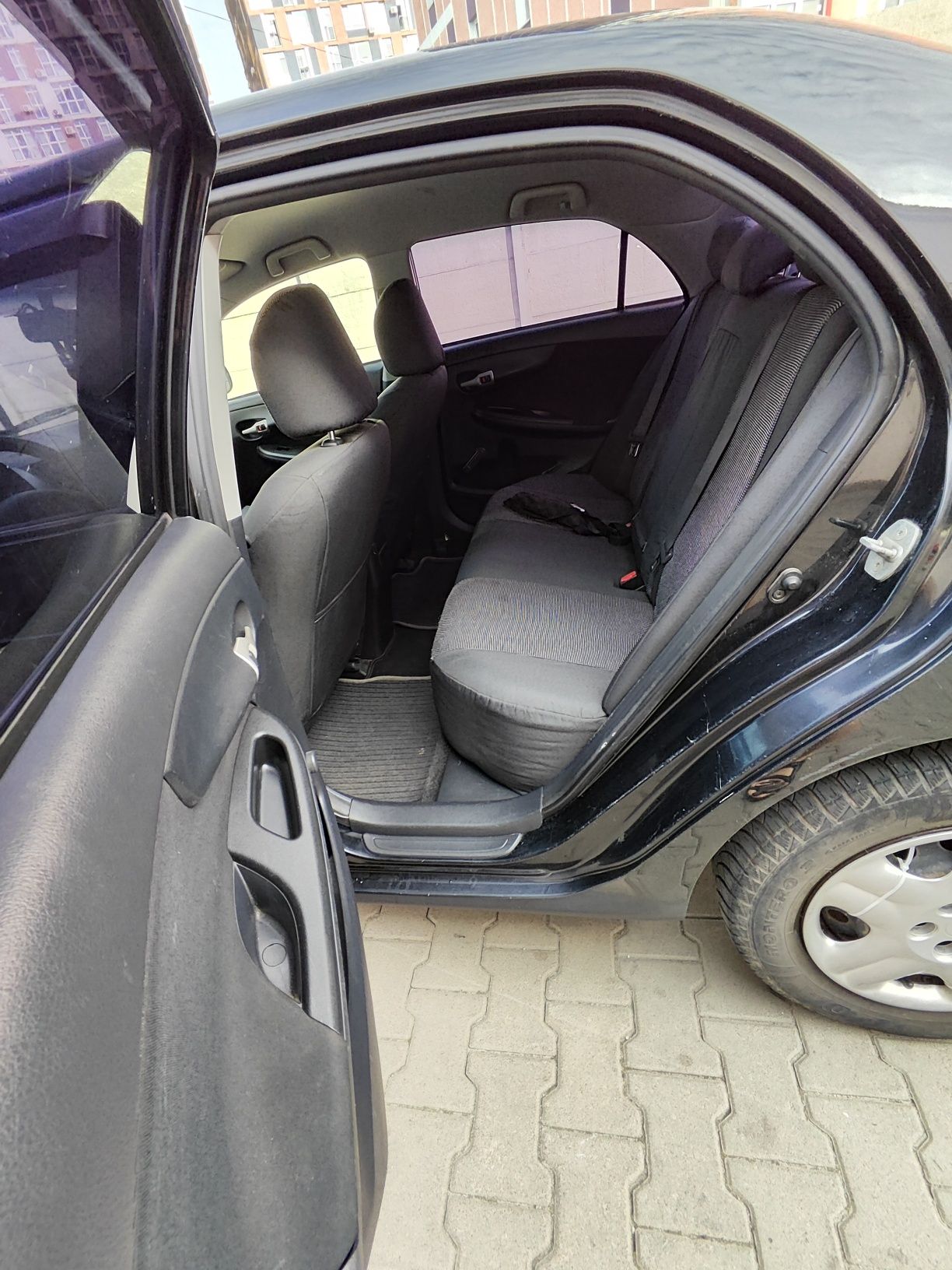 Продам Toyota Corolla 2010р. Не фарбована!