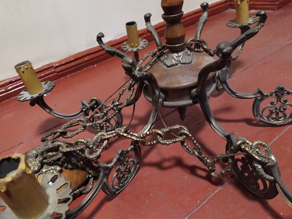 Stary mosiężny żyrandol 6 ramienny