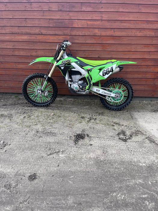 Kawasaki kxf 450 .