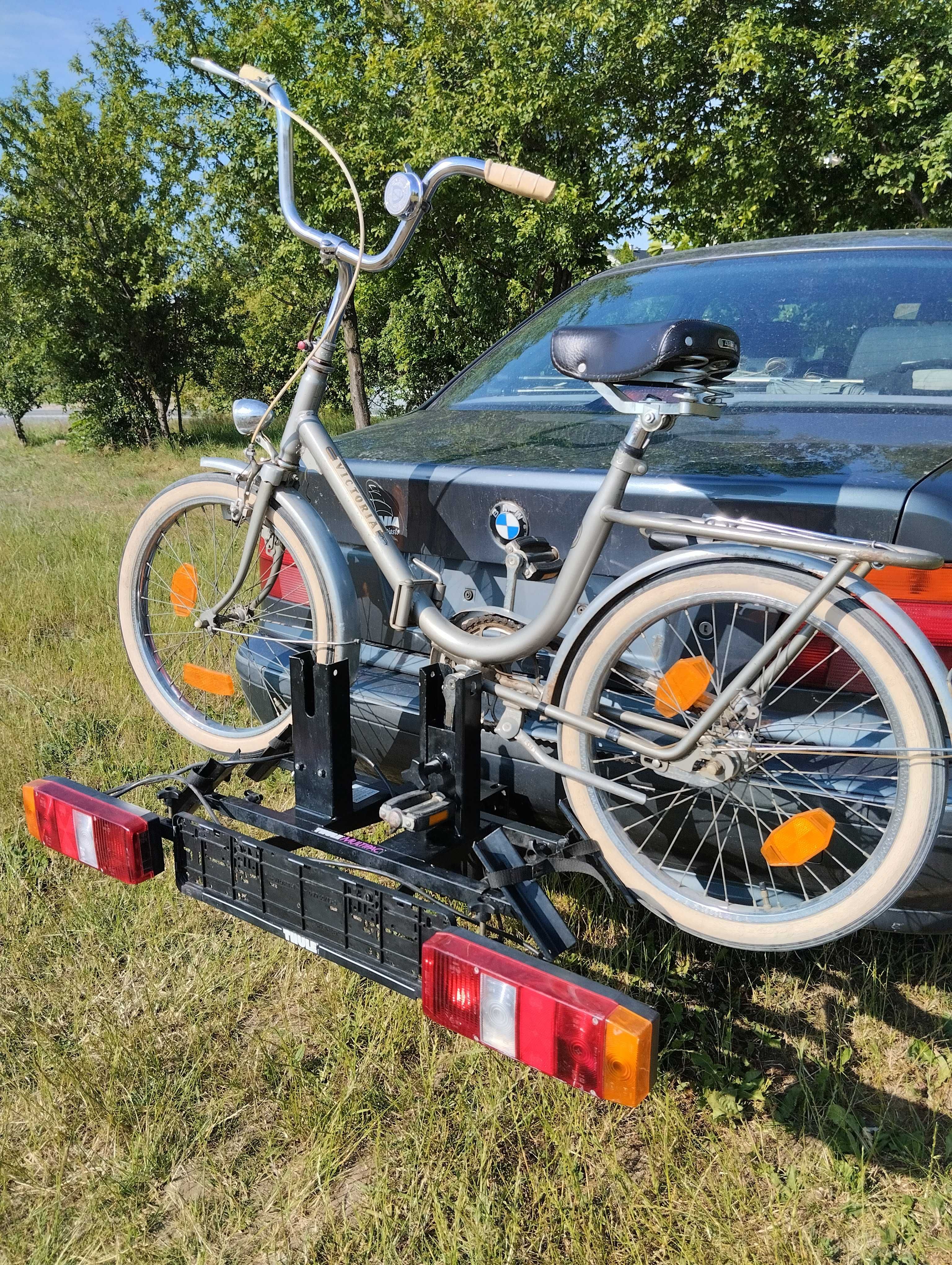 Bagażnik na dwa rowery na hak samochodu
