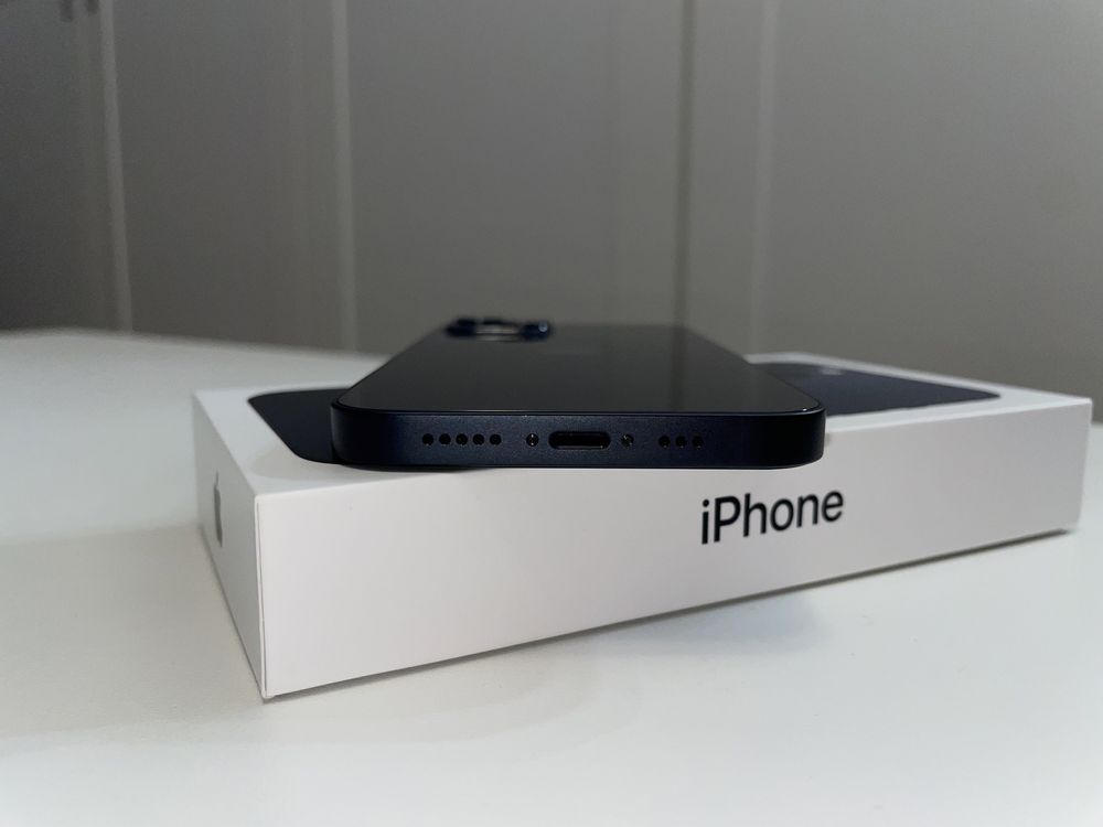 iPhone 13 jak nowy 128 gb