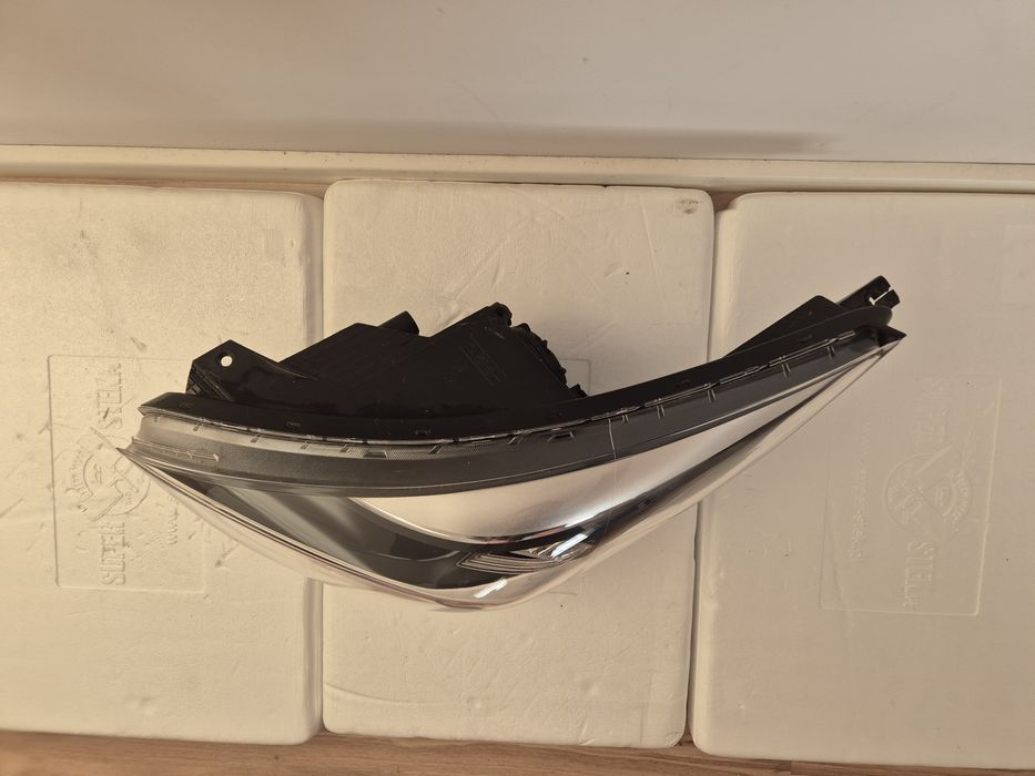 Kia Picanto reflektor lewy