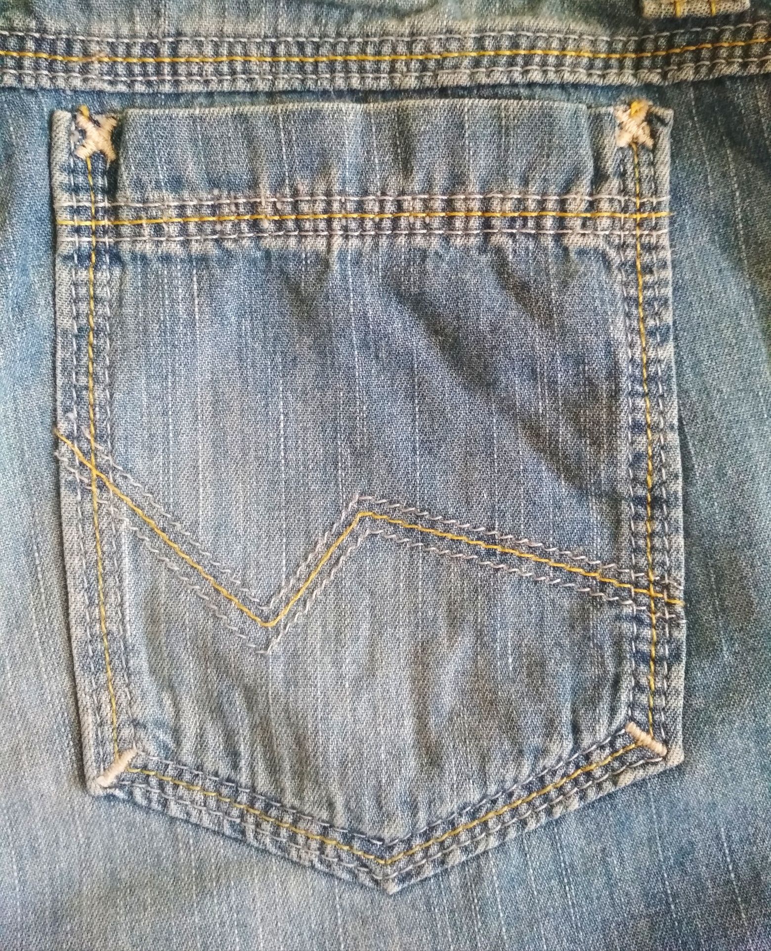 Krótkie spodenki, chłopiec, cienki jeans, 8lat, 128cm, Debenhams.