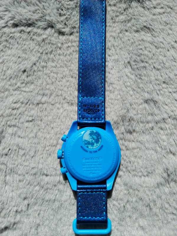 Swatch x Omega Super Blue Moon*
