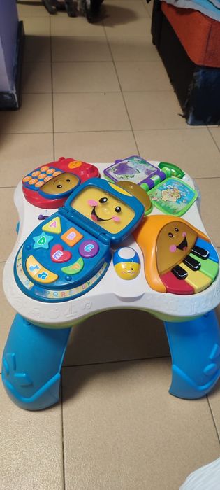 Vendo mesas de brincar