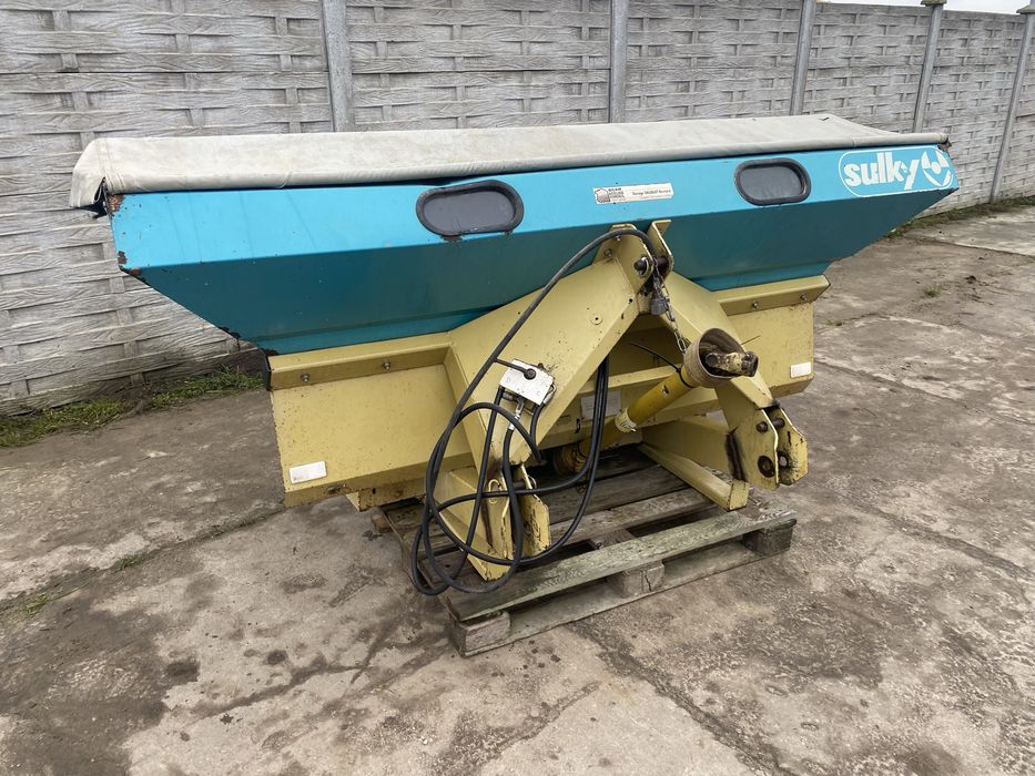 Rozsiewacz Nawozu SULKY DPX 1203 . Plandeka . Sprowadzony