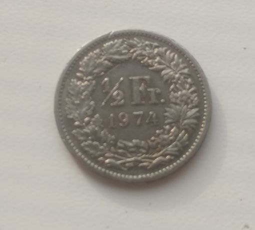Монета 1/2 fr., 1974 г.выпуска,