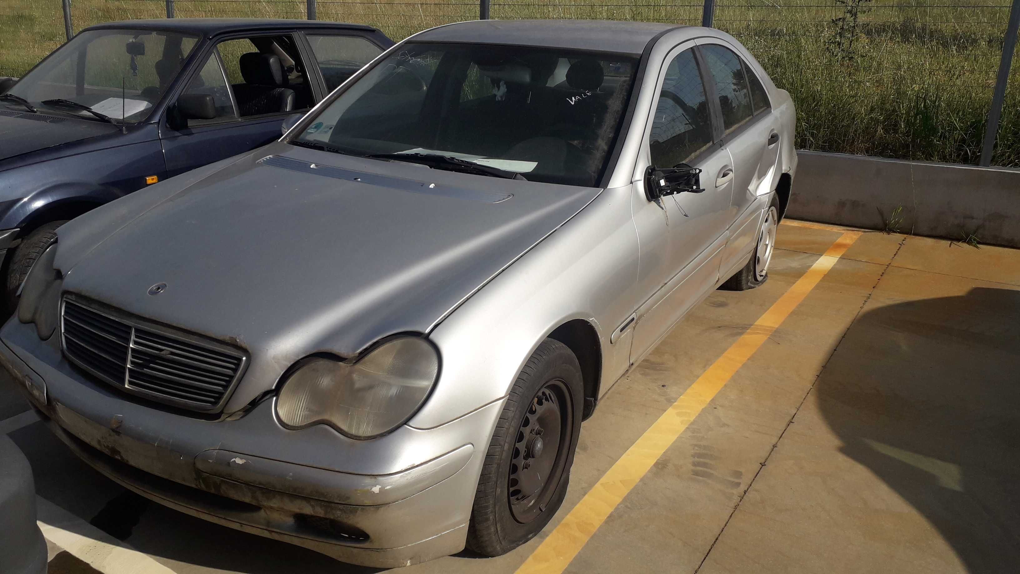 Temos para peças Mercedes C 200 Diesel