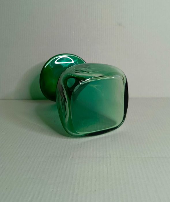 Wazon muszkieter, zielony, Tarnowiec