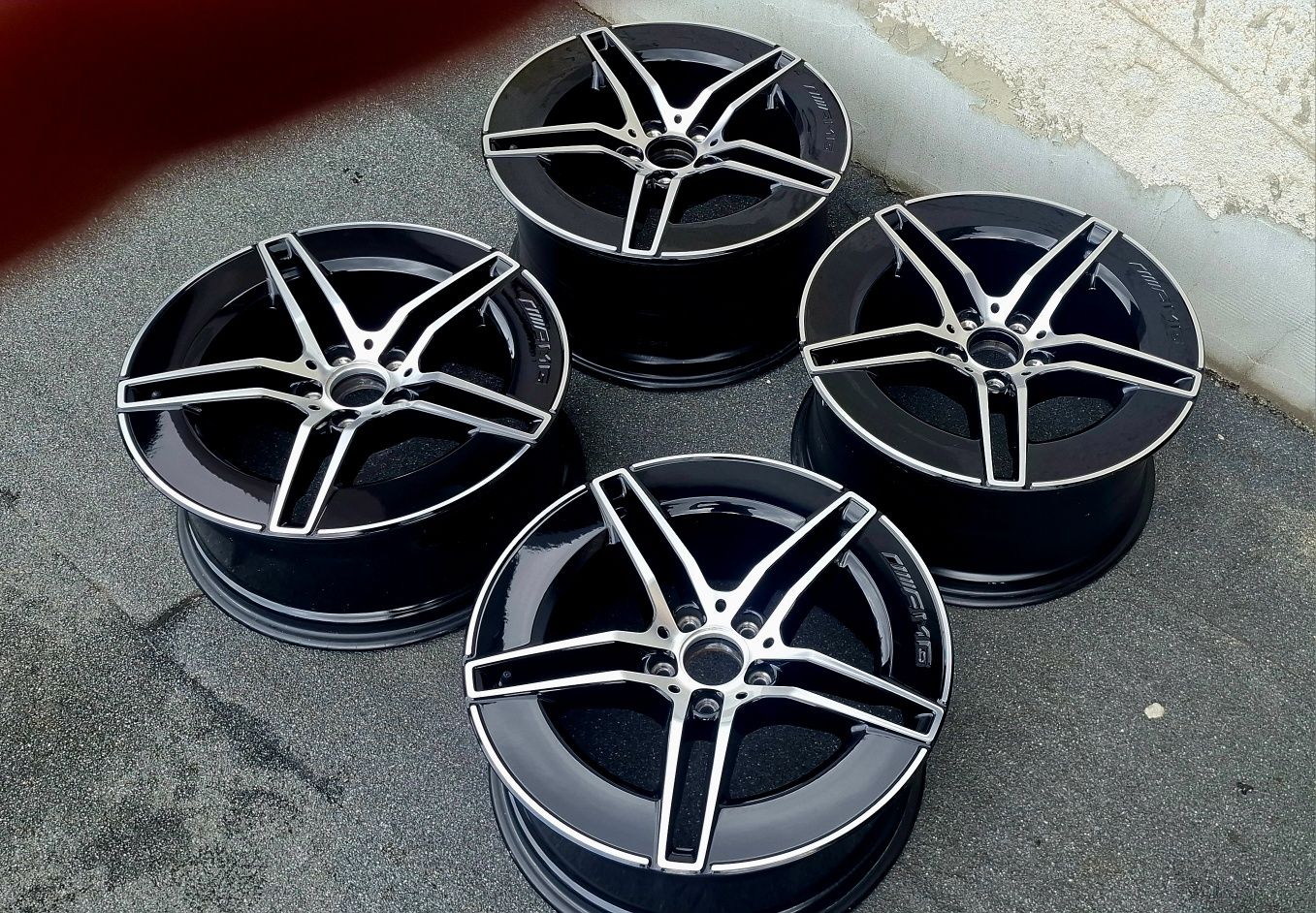 Alufelgi 19" Mercedes E-klasa W214 S214 Amg Demo Czujniki Powietrza