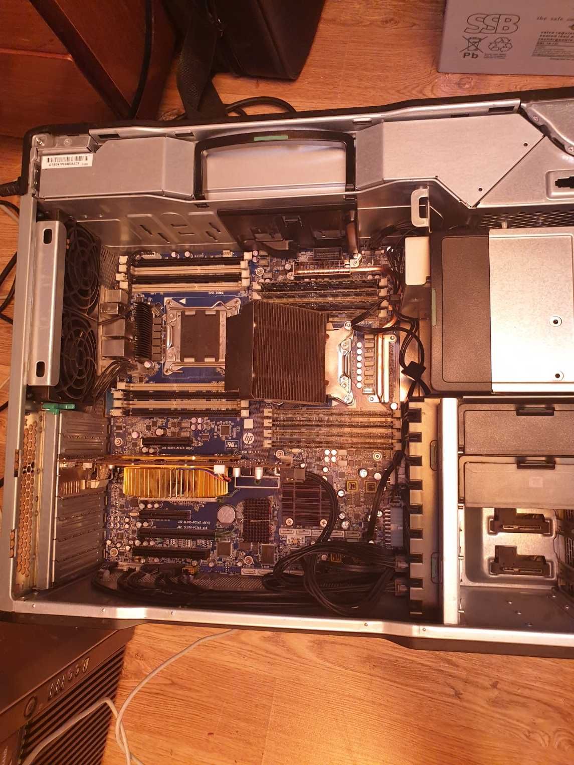 Stacja robocza HP Z820  Intel Xeon E5-2640, 32GB pamięci RAM DDR3