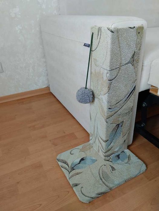 Кігтіточка. Захист дивану. Кутова вертикальна дряпка.