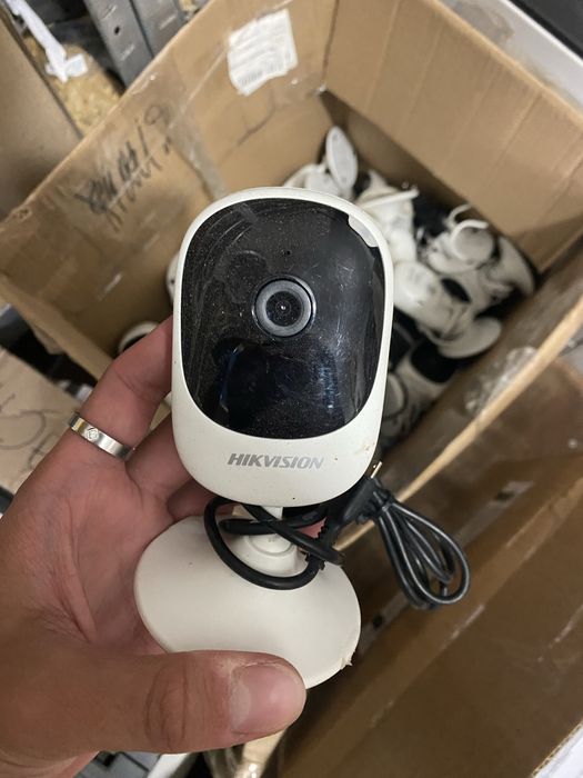 Wi Fi камера відеонагляду Hikvision