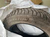 michelin x-ice north 4 235/60 R18