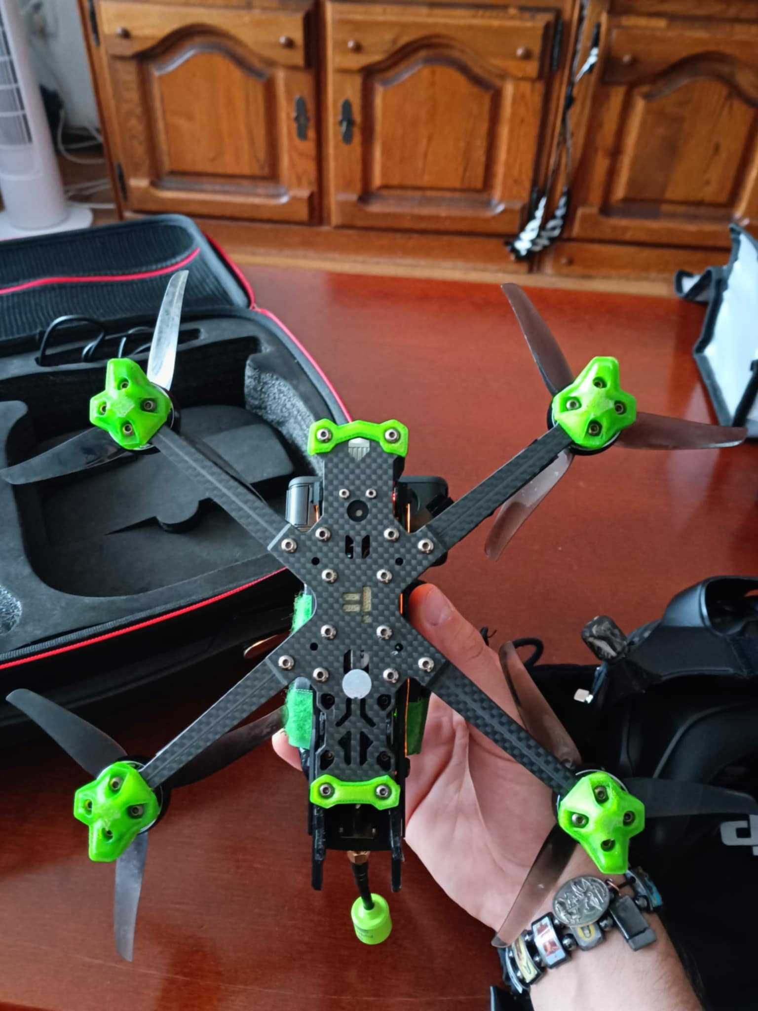 IFlight Nazgul v2 Cadax plus Aparatura.