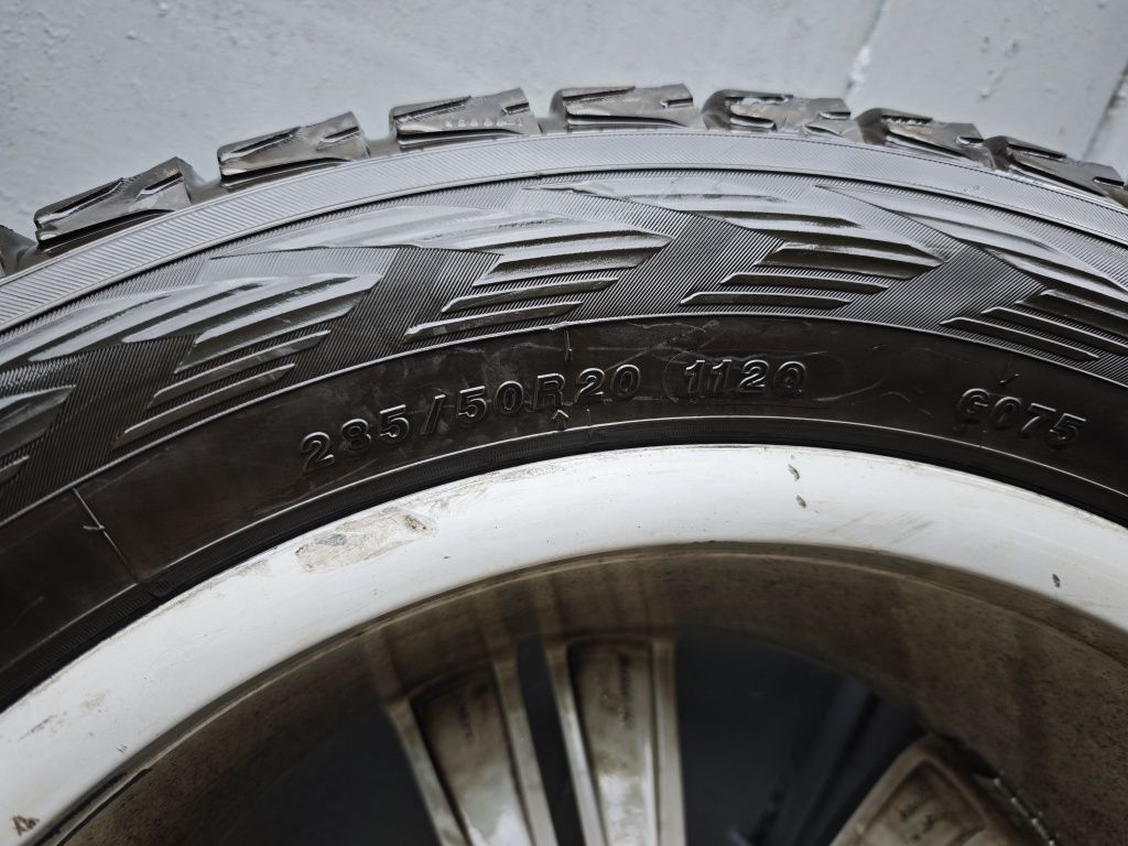 Продам орігіальні диски з гумою Mercedes GL, ML R20