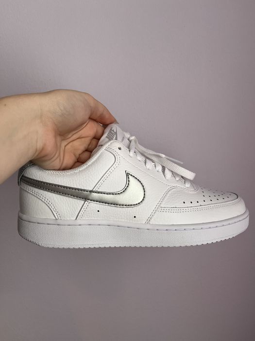 Жіночі кеди Nike