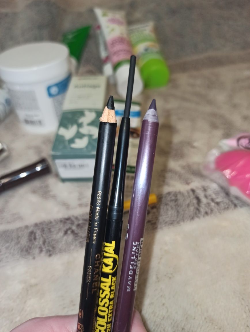 Набір косметики лот 23 шт Vichy Bourjois Maybelline крем для обличчя