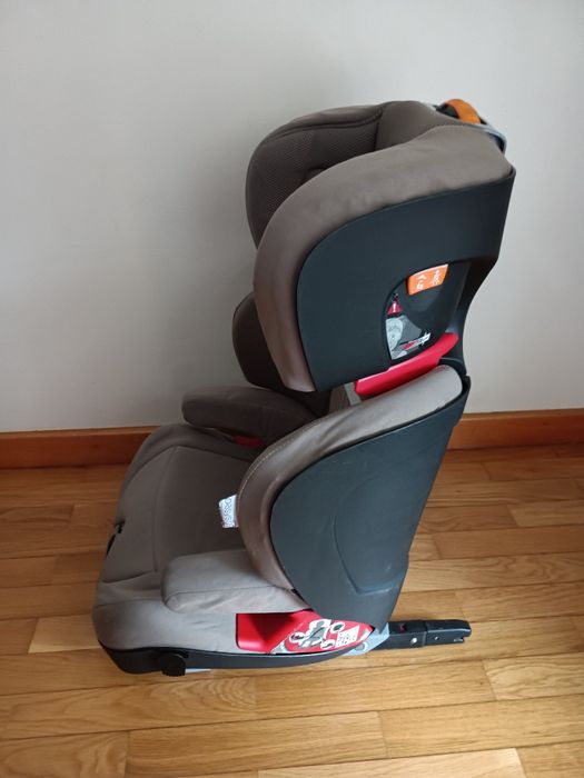 Cadeira Auto CHICCO Oasys 2-3 com isofix