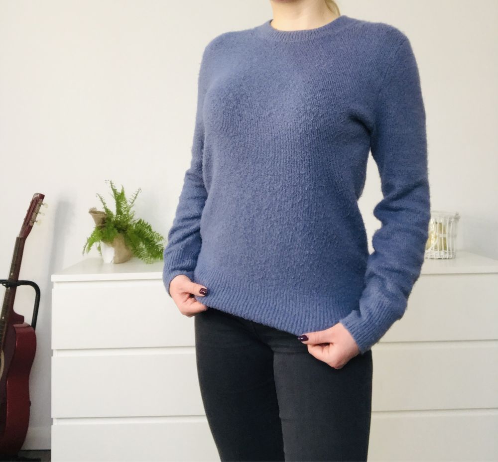 Niebieski sweter z długim rękawem H&M 34 (XS) basic