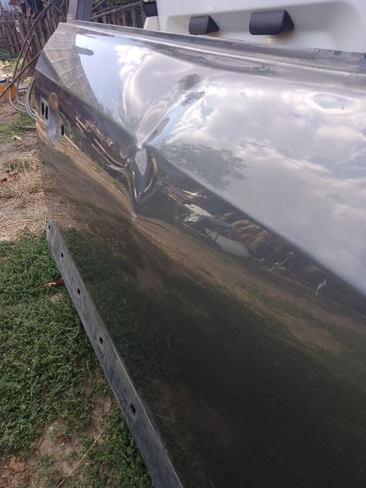 Двері Tucson 08 рік Hyundai