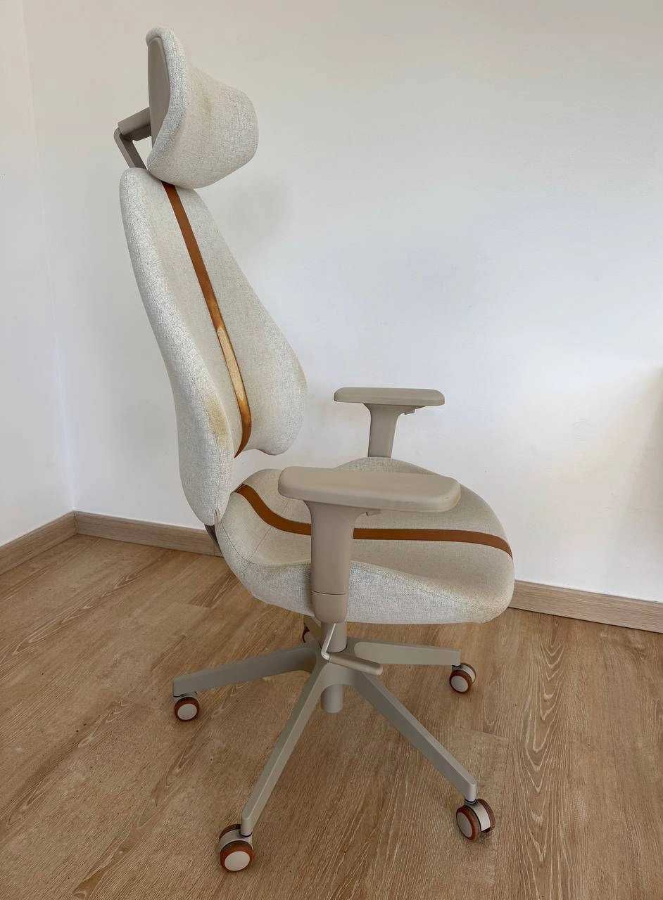 Cadeira GRUPPSPEL (Ikea)