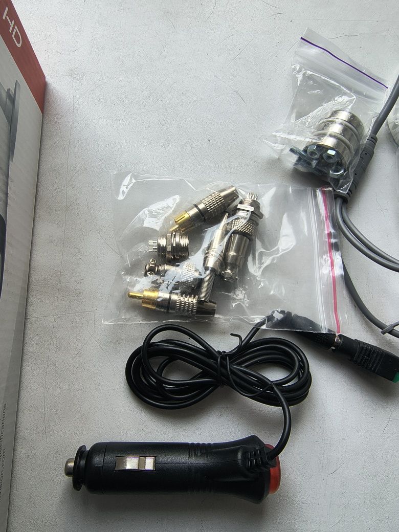 Продам Turbo HD відеокамеру Hikvision DS-2CE17D0T-IT5F (C) 2МП (3.6мм)