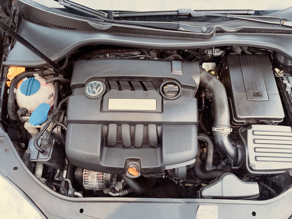 Golf 5. 1.6 MPI. 2006
