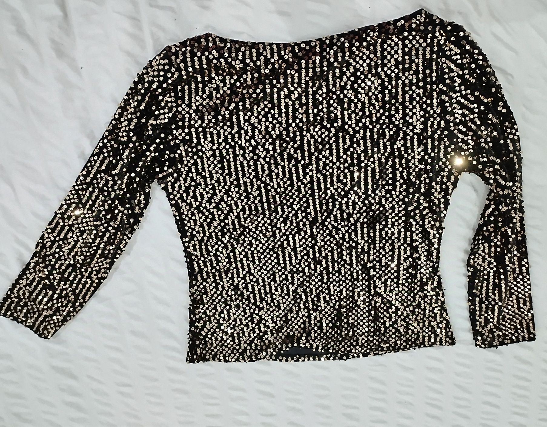 Camisola senhora preta e dourada