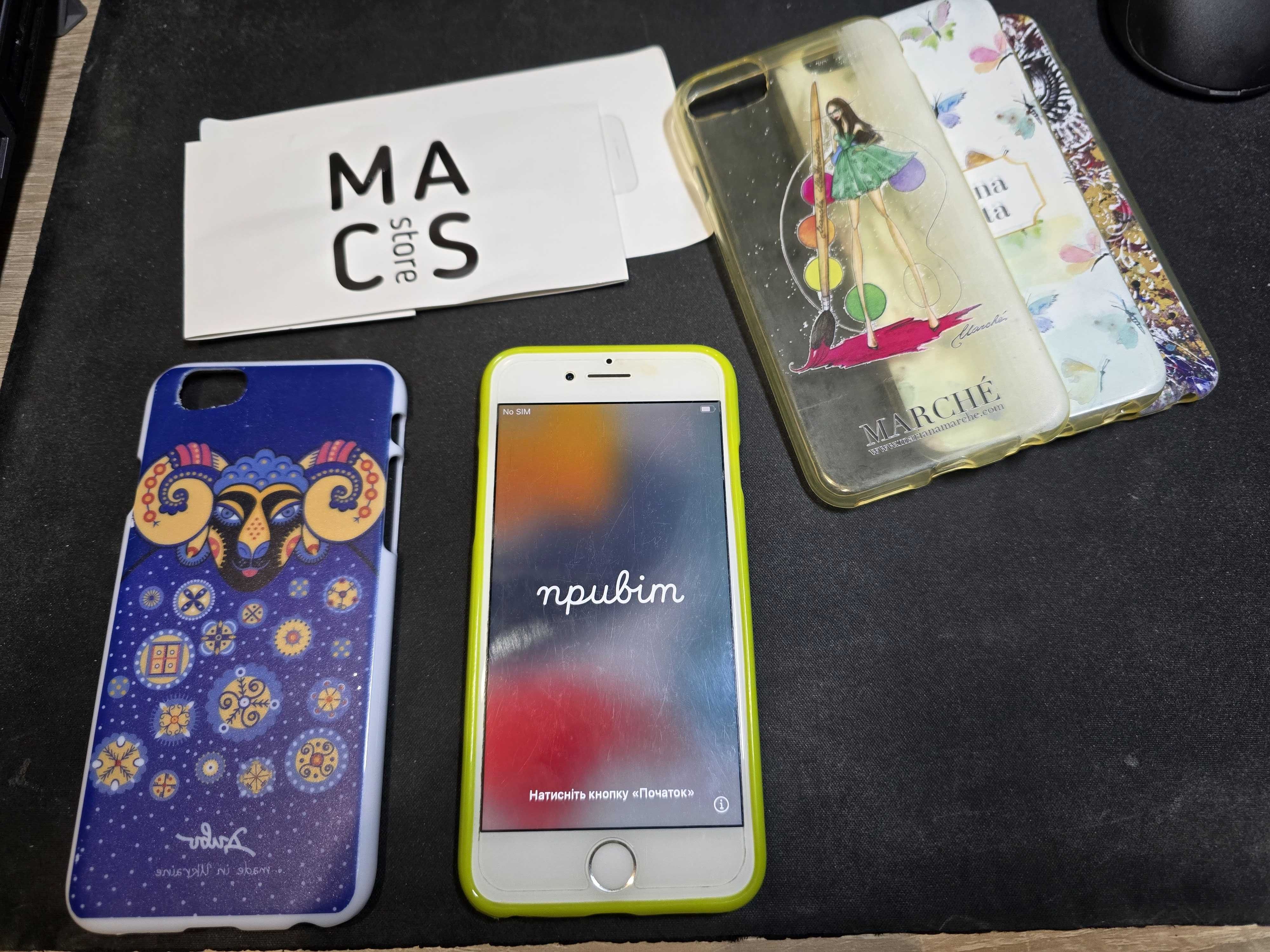 Iphone 7 128 RED product neverlock червоний