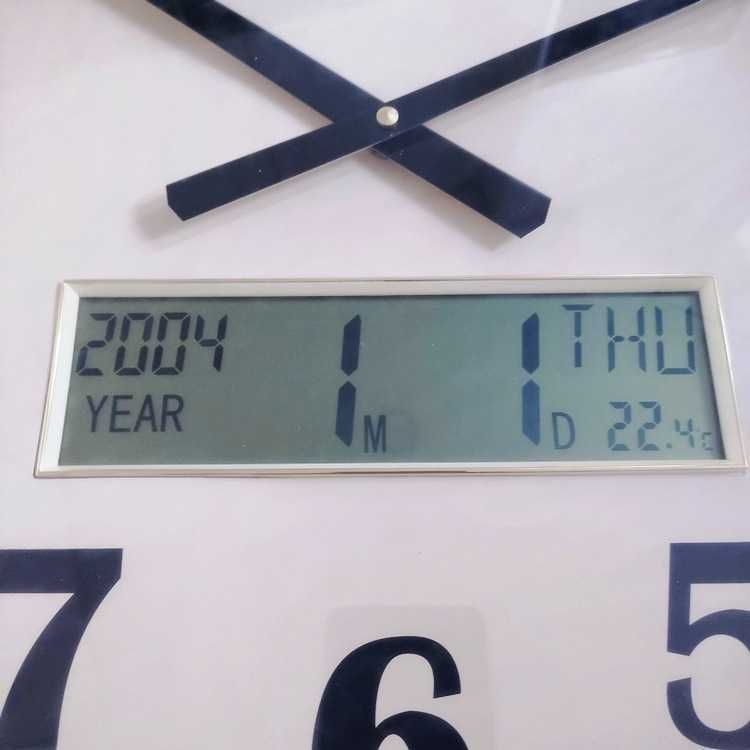 Relógio de parede em plástico com data eletrónica 60cm