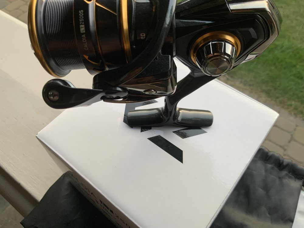 Катушка Daiwa Caldia LT 2500S, 21 г.