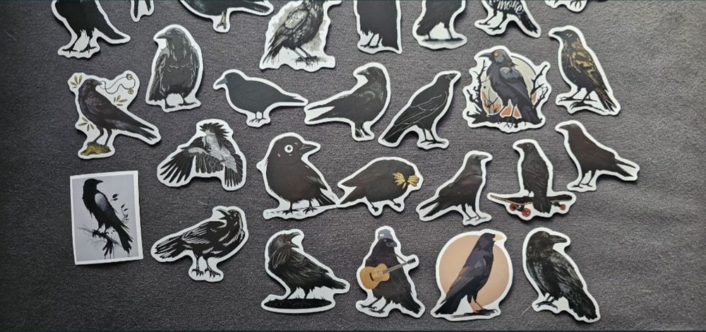 Wendesday/kruki - naklejki na laptopa/telefon 52szt./40szt.