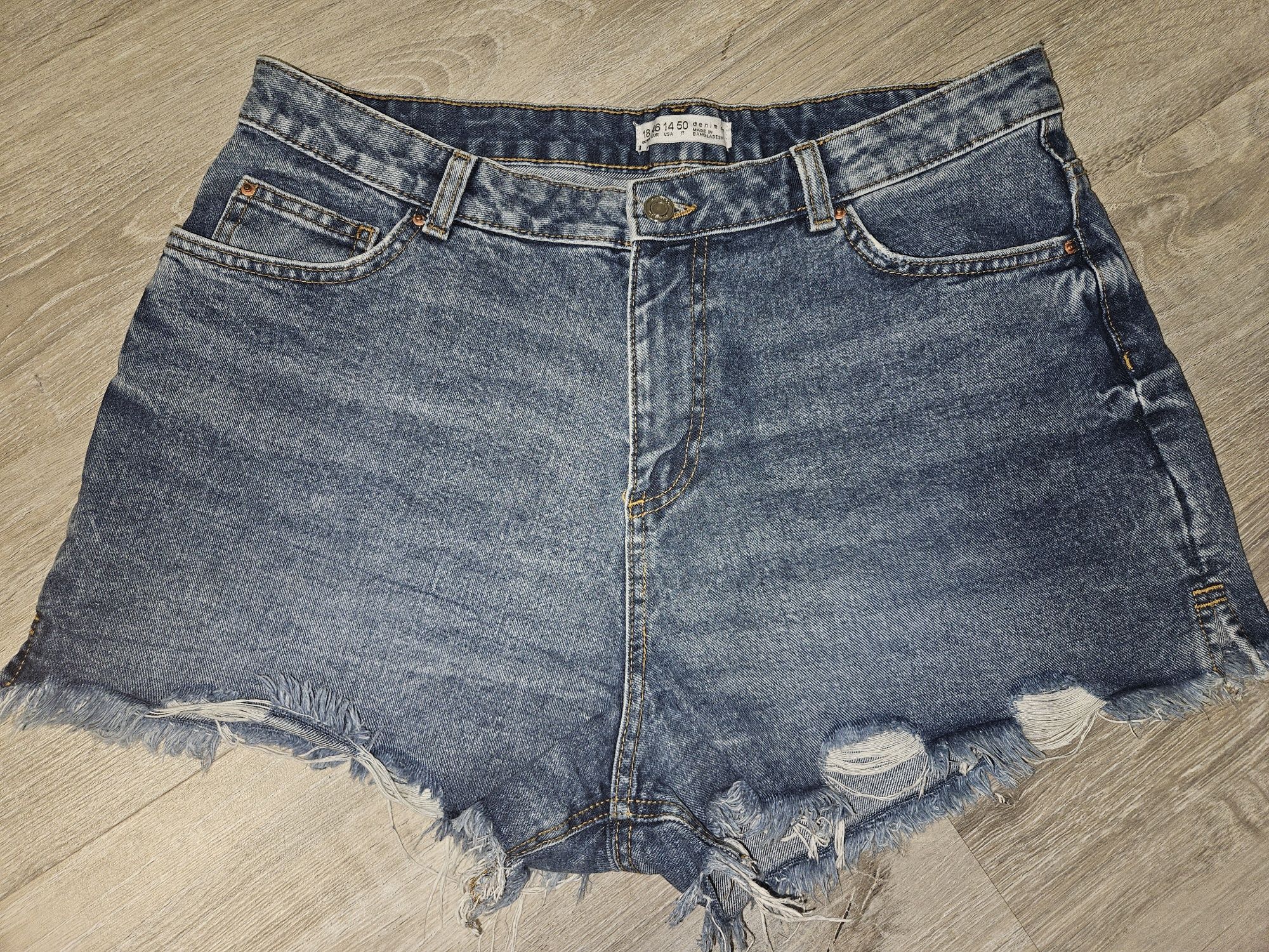 Джинсові шорти Denim co 18р