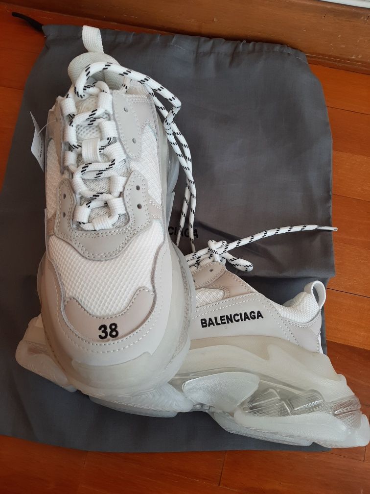 Balenciaga Triple S sola gel