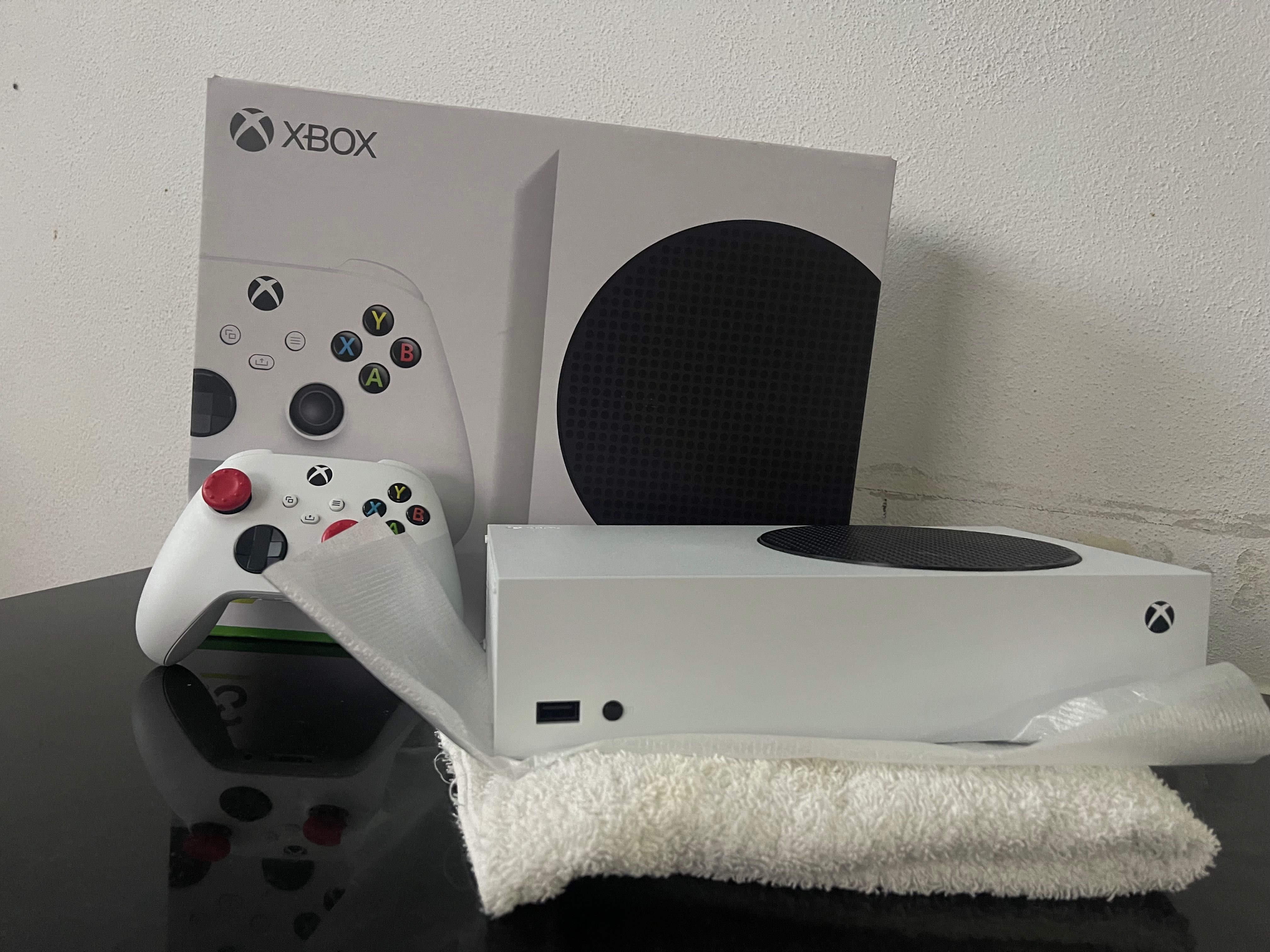 XBOX SERIES S //2 MESES DE USO //COM FATURA