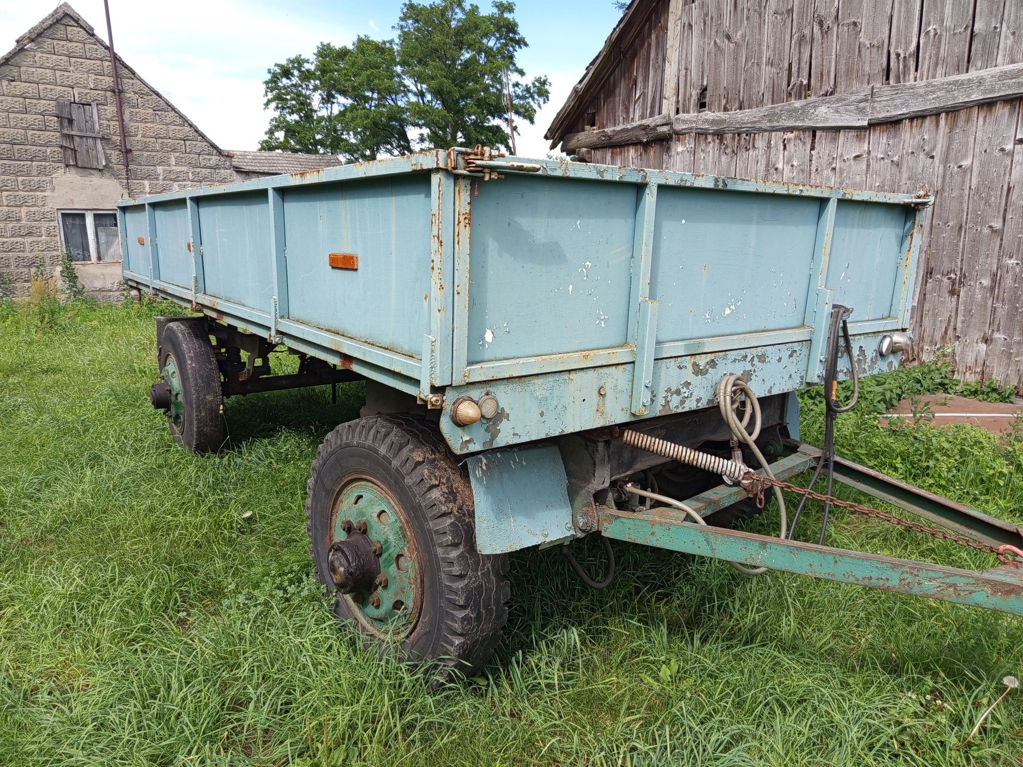 Sprzedam przyczepę 6ton.