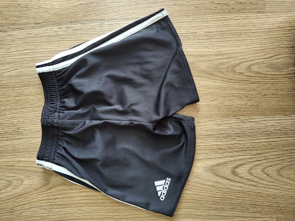Szorty adidas r. 92
