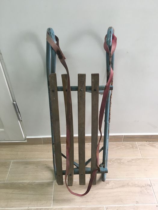 Stare składane sanki dla dziecka, do renowacji