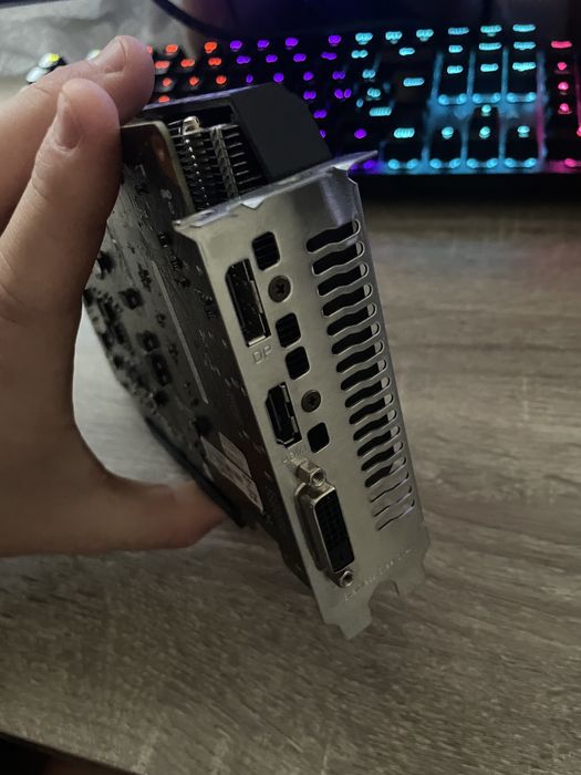 Ігрова відеокарта Asus Nvidia GTX 1660 Super